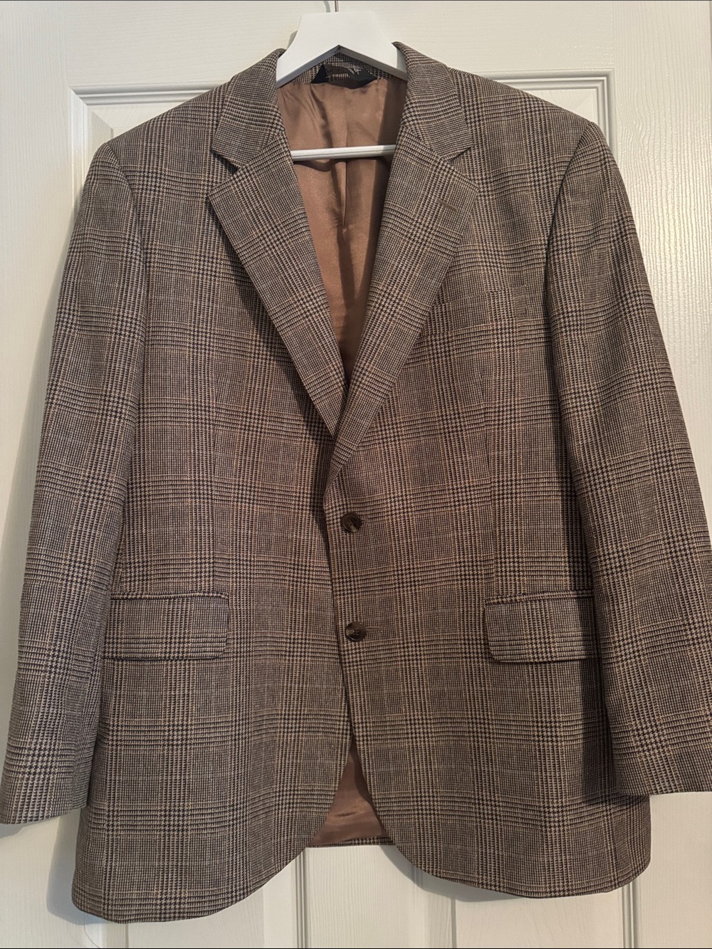 Jos. A. Bank Men's Glen Plaid Two-Button Blazer in Brown